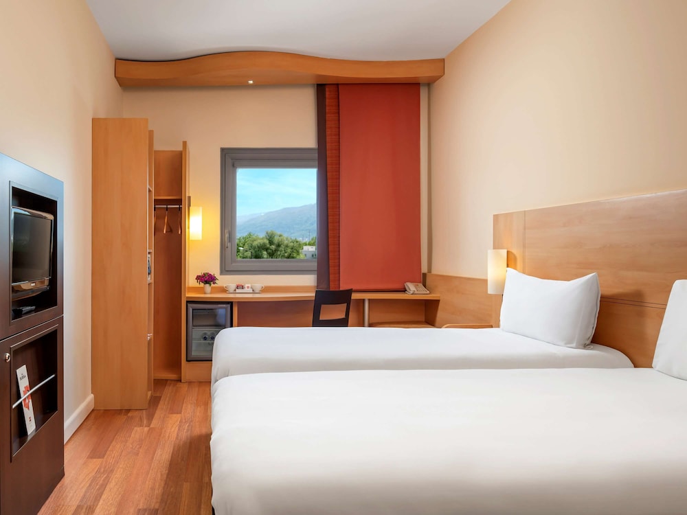 Ibis Bursa 17/68