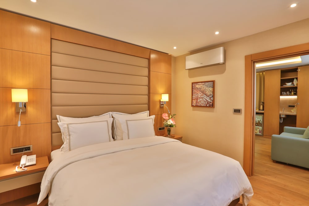 Ada Suites Nisantasi 26/75