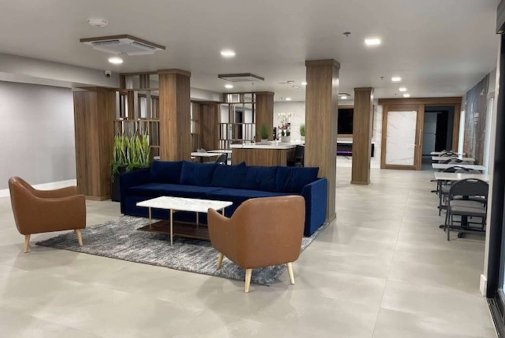 Hawthorn Extended Stay by Wyndham Springdale 6/34