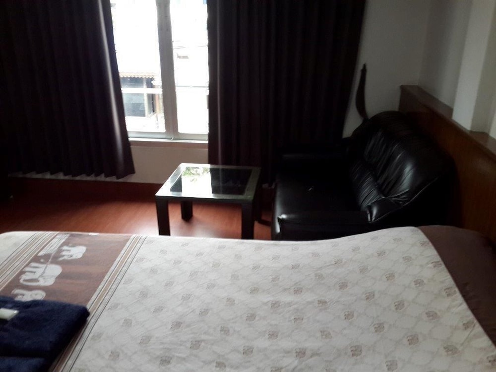 Orchid Inn 21/31