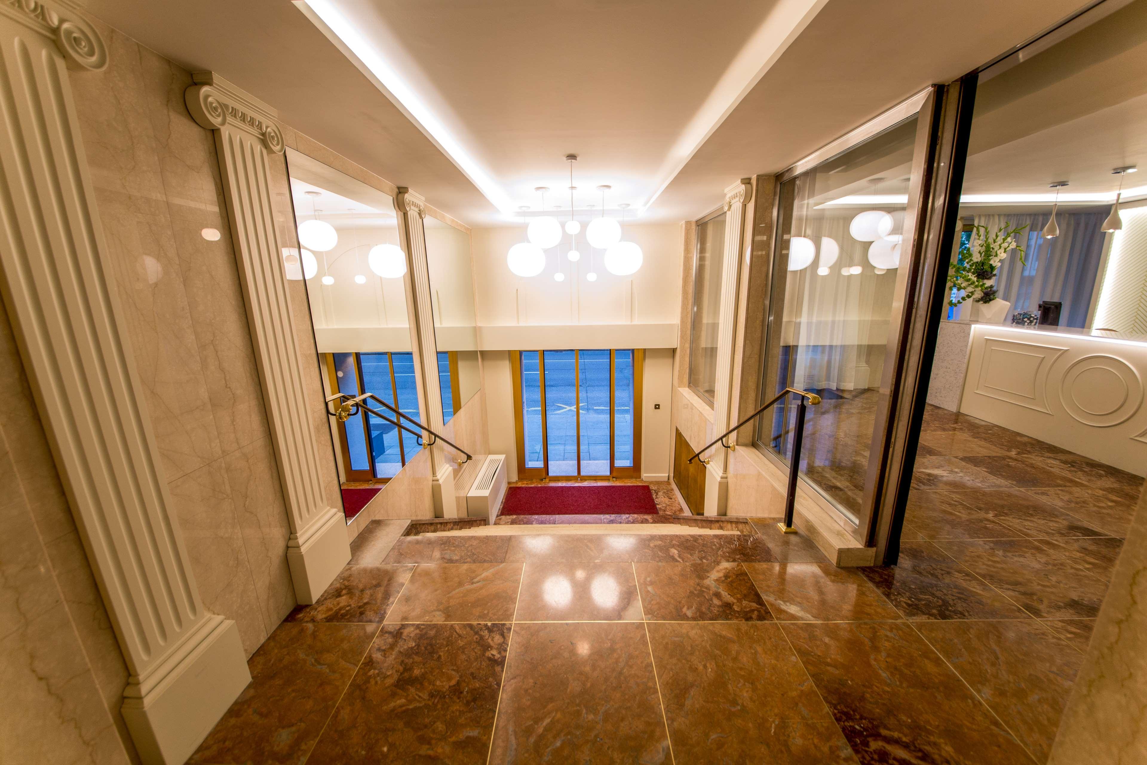 Hotel Geneva by Fassbind 22/32