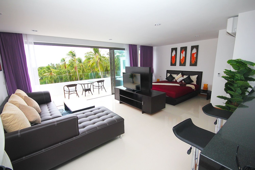 Tropical Sea View Residence 32/60