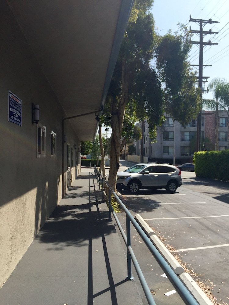 The Olivia Hotel 42/48