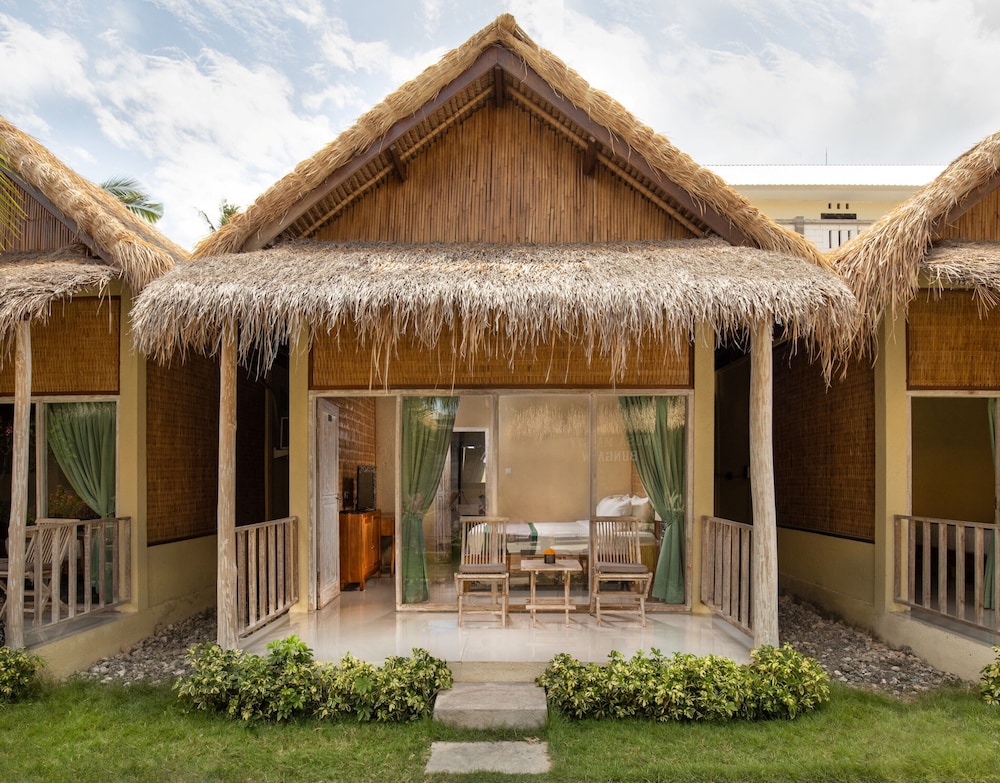 Nusa Majesty Bungalow 1/30