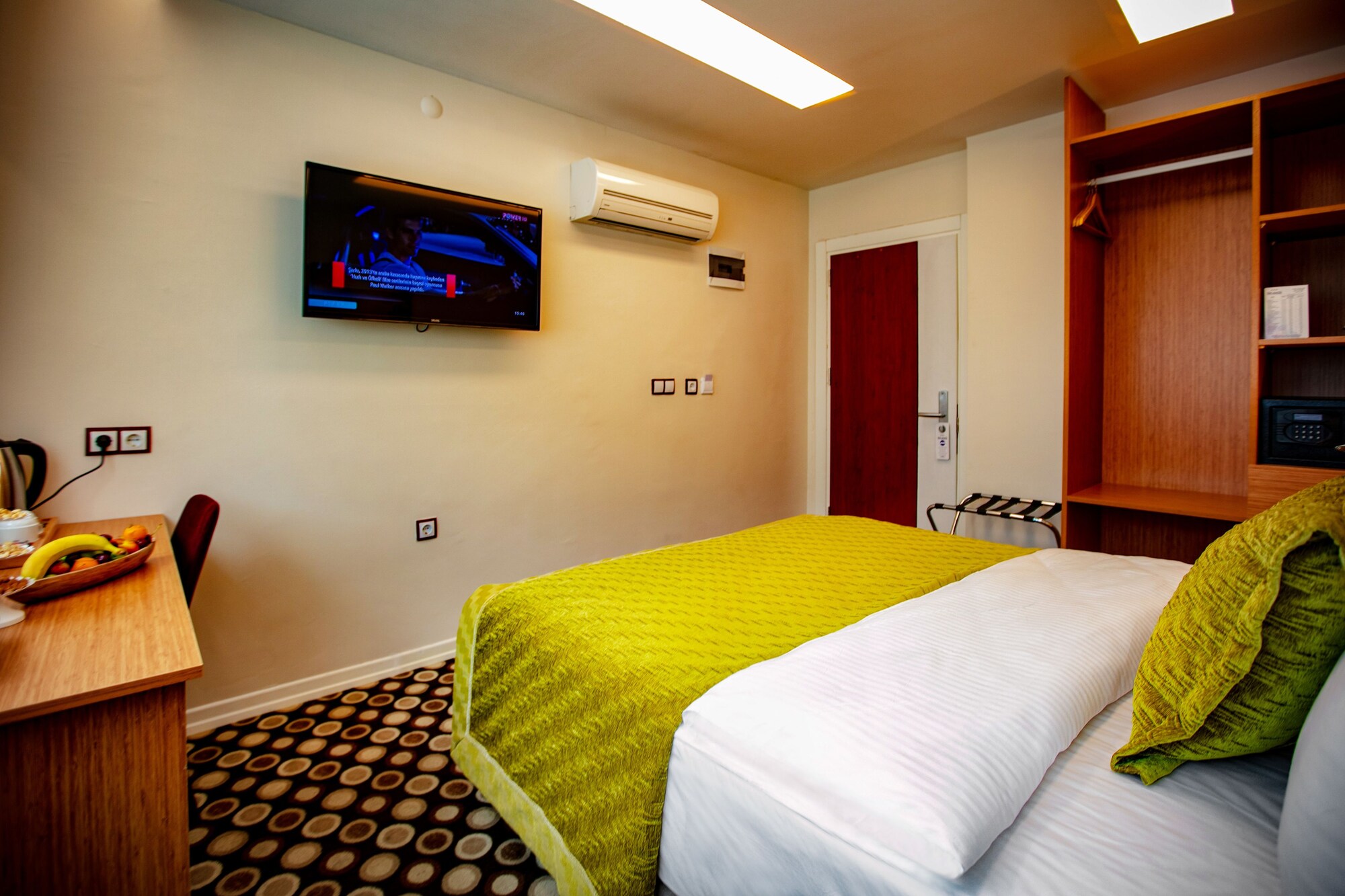 ECONOMY, DOUBLE BED
