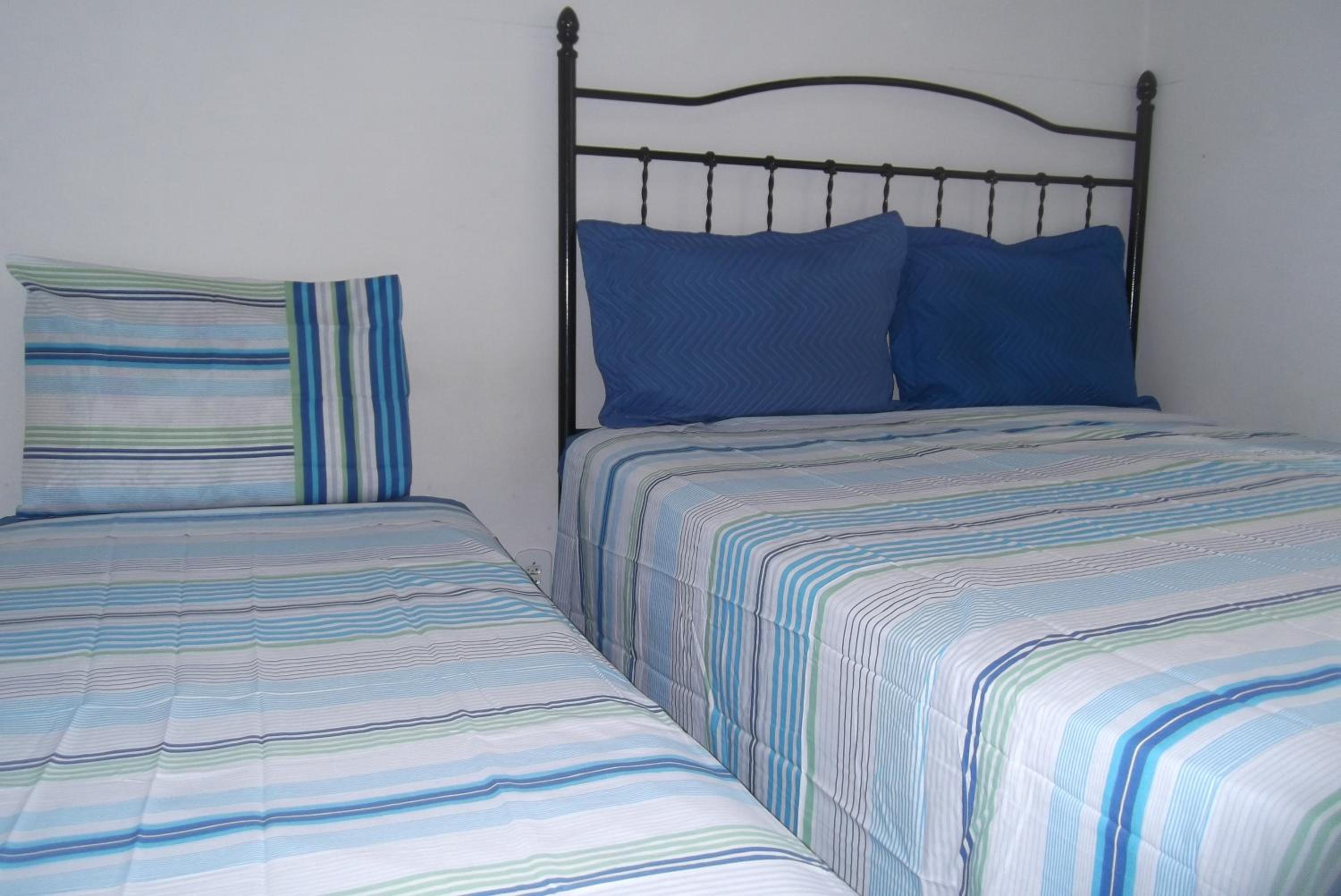 Tiao Botelho Guest House 7/48