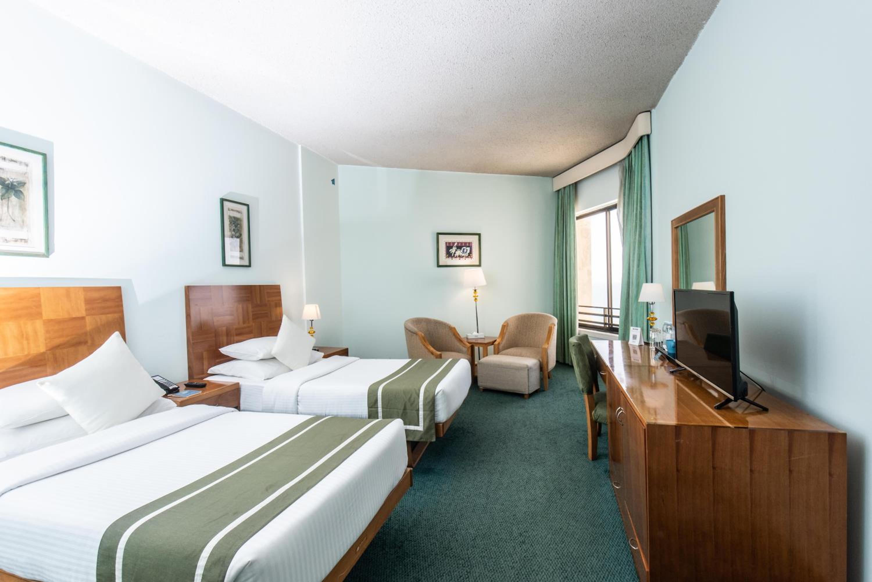 Rustic, Premium, Twin Beds, City View