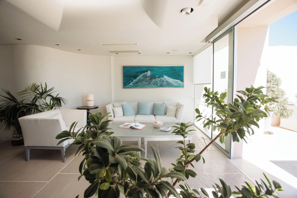 Kouros Art Hotel - Adults Only 59/72