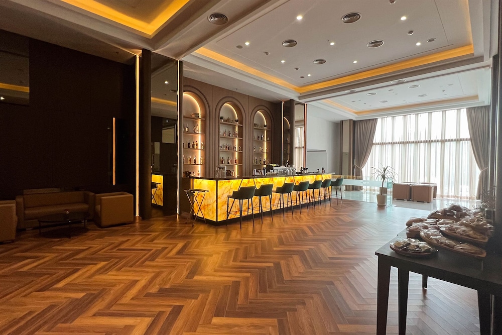 Asialink Hotel By Prasanthi 8/50