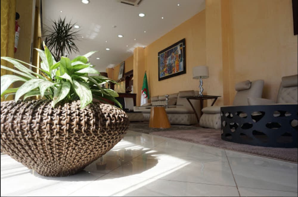 Hotel Maraval Oran 41/50
