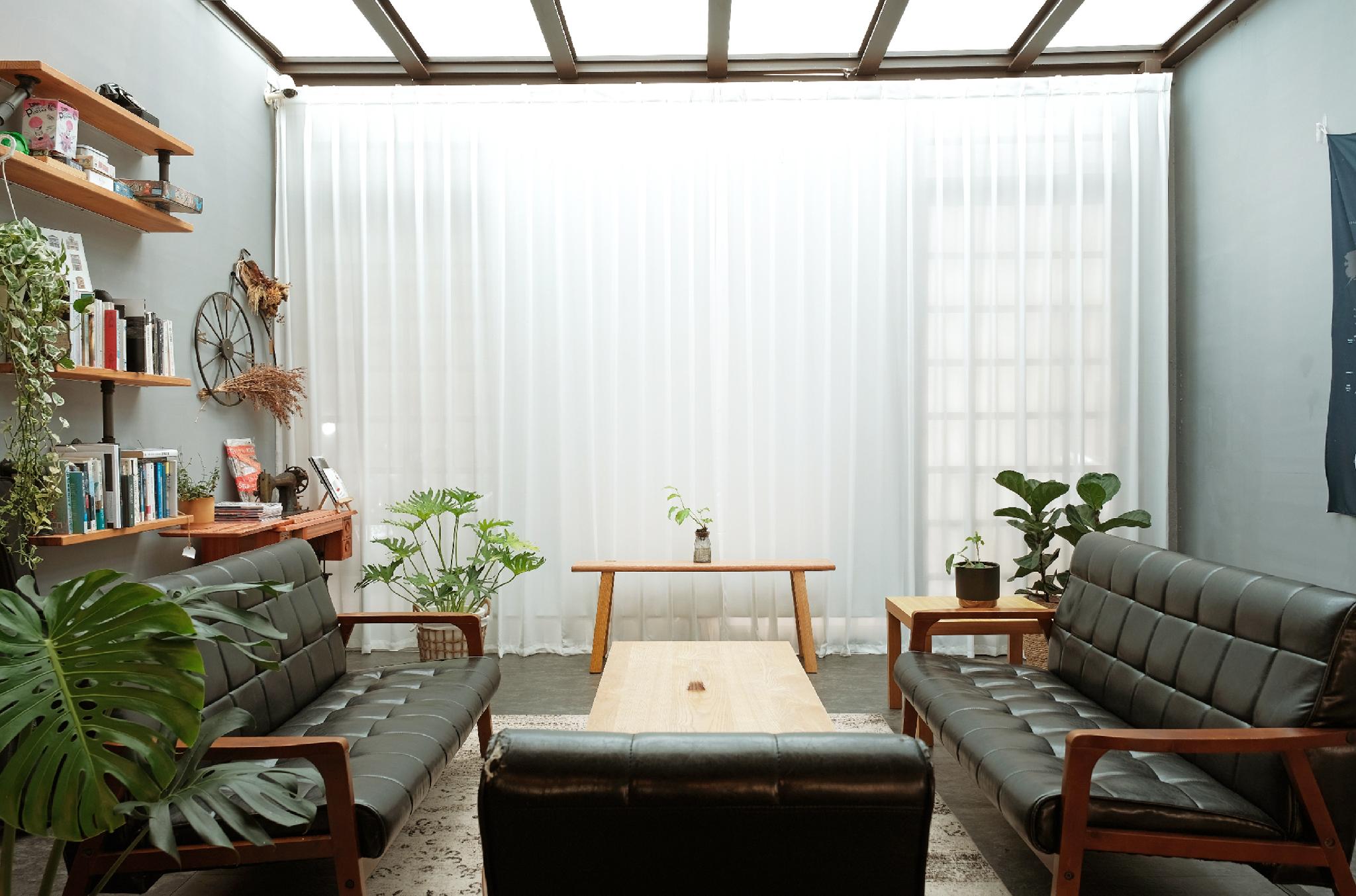 MALE DORM