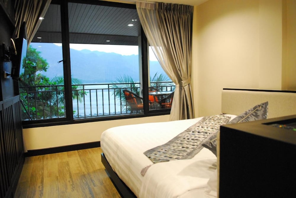 Monsane River Kwai Resort 16/75