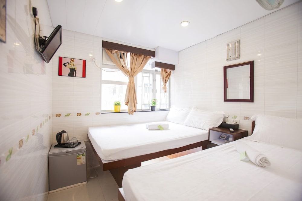 Joyous Guest House 36/62