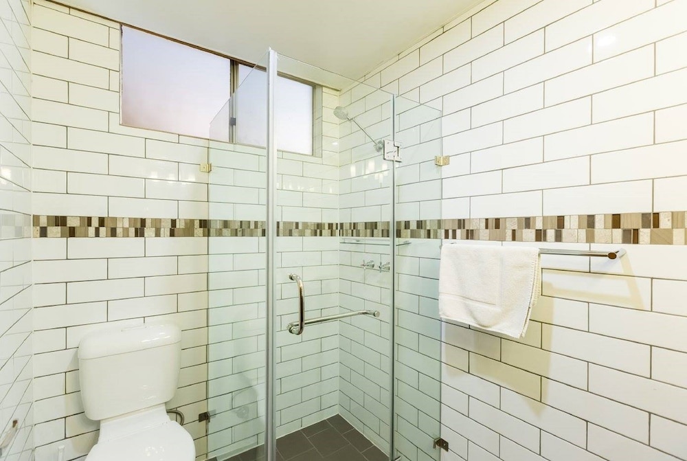 Elkira Court Motel 16/58