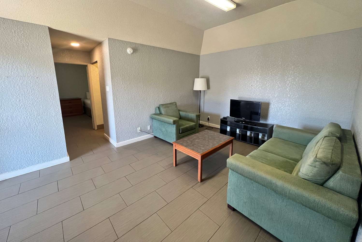 Days Inn Sulphur West 13/25