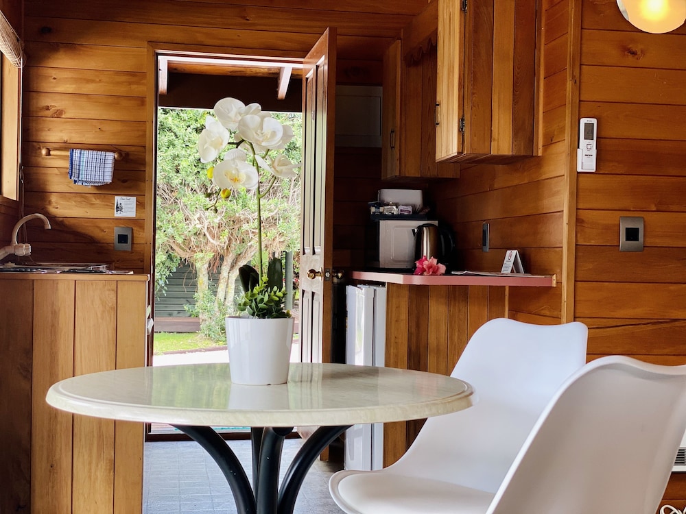 Pacific Harbour Villas(FORMERLY Pacific Harbour Lodge) 50/66
