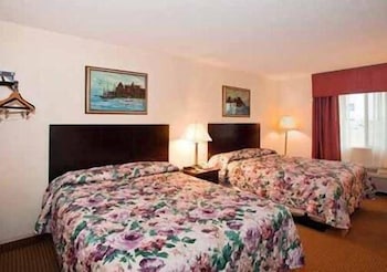 Econo Lodge Lexington, NE 18/44