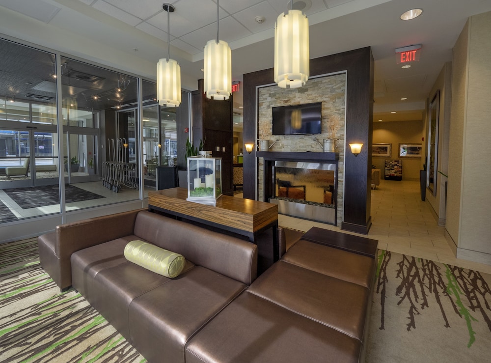 HILTON GARDEN INN BUFFALO DOWNTOWN 33/60