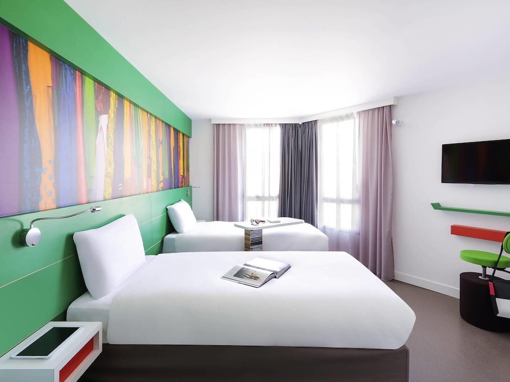 STANDARD, TWIN BEDS