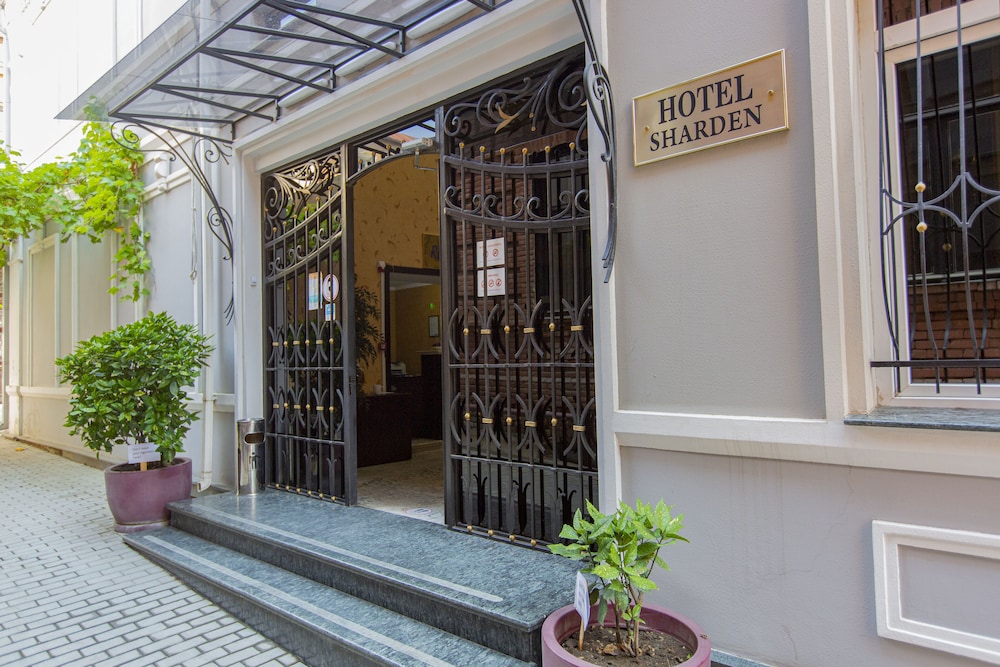 Hotel Sharden 6/75