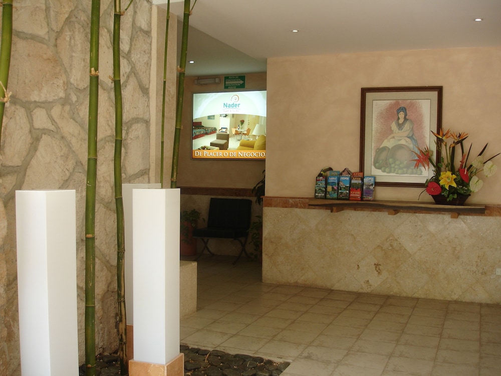 Hotel Suites Nader 4/33