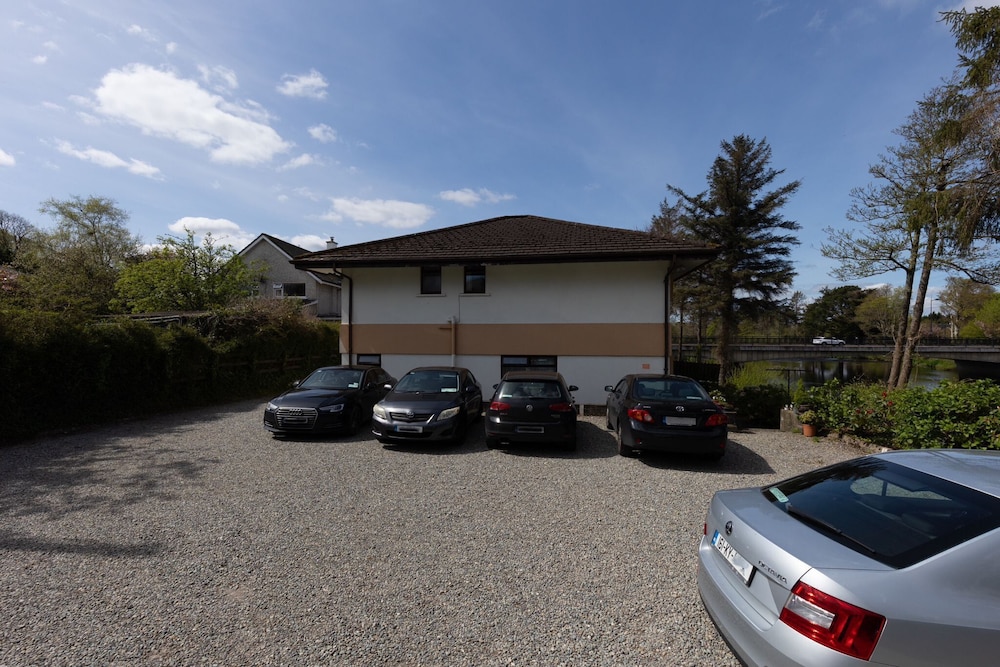 Killarney View House 35/50
