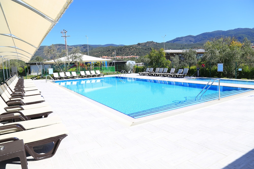 Rawda Hotel Altinoluk 25/61