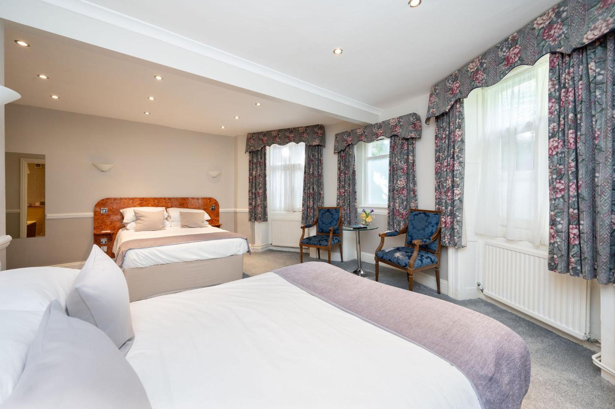 The Lanes Hotel 18/55