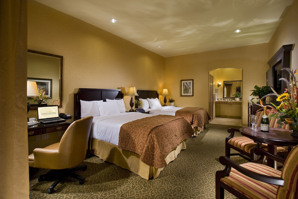 Ayres Hotel Redlands 4/38