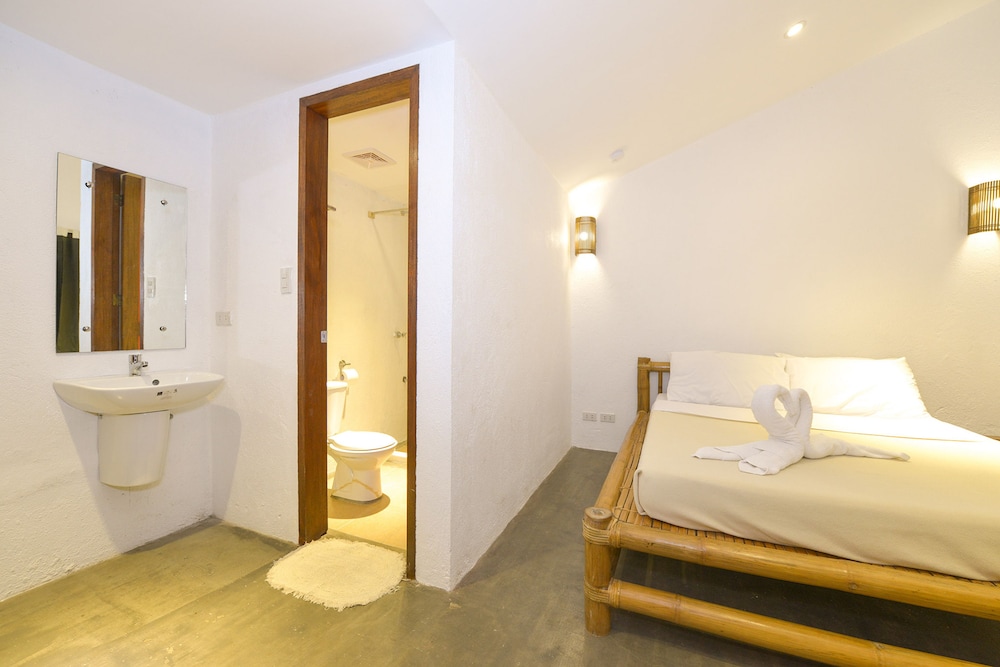 The Lazy Dog Bed And Breakfast 20/60