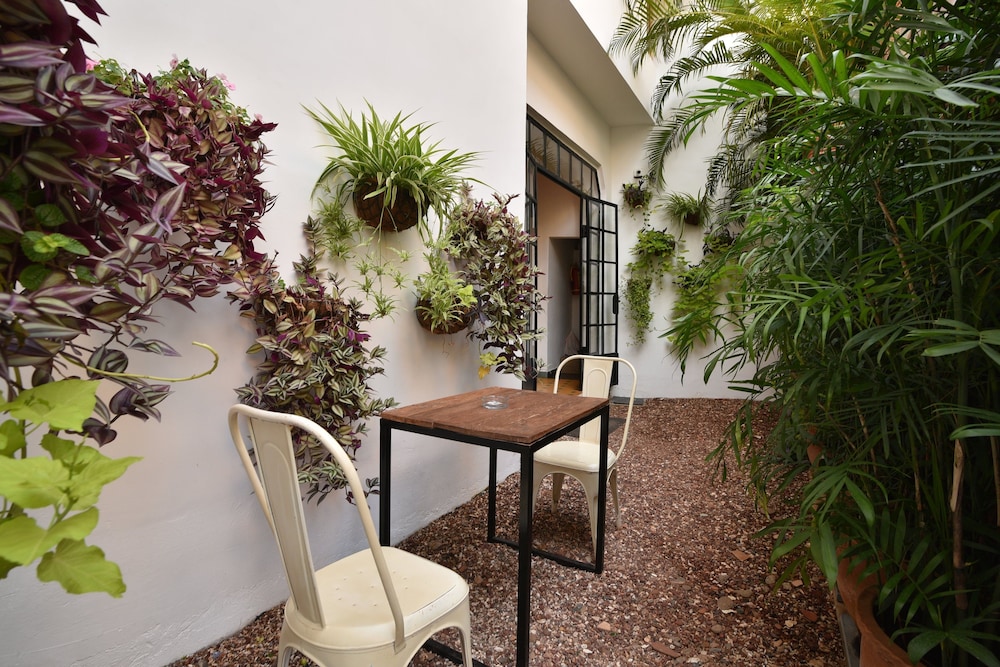 Mateus Boutique Hotel 39/43