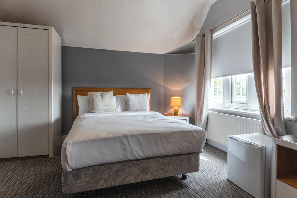 Best Western The Plough Hotel 22/50