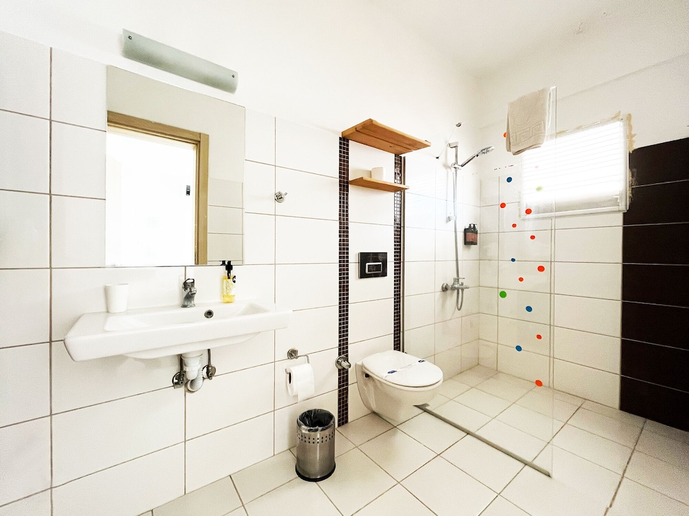 Zephyros City Otel 44/47