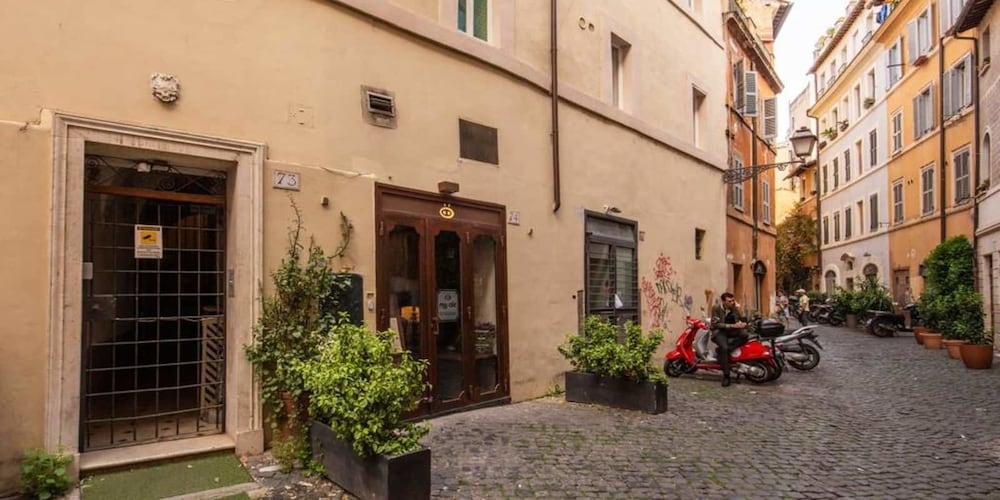 Cappellari 4 Campo de Fiori 16/25