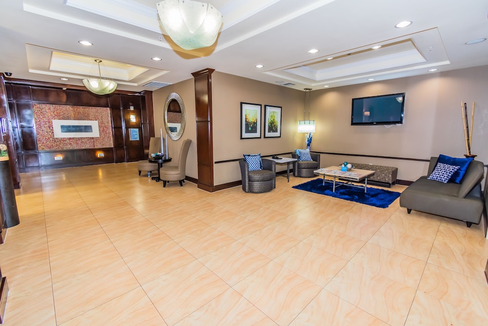 Holiday Inn Express & Suites Houston Space Ctr - Clear Lake 30/50
