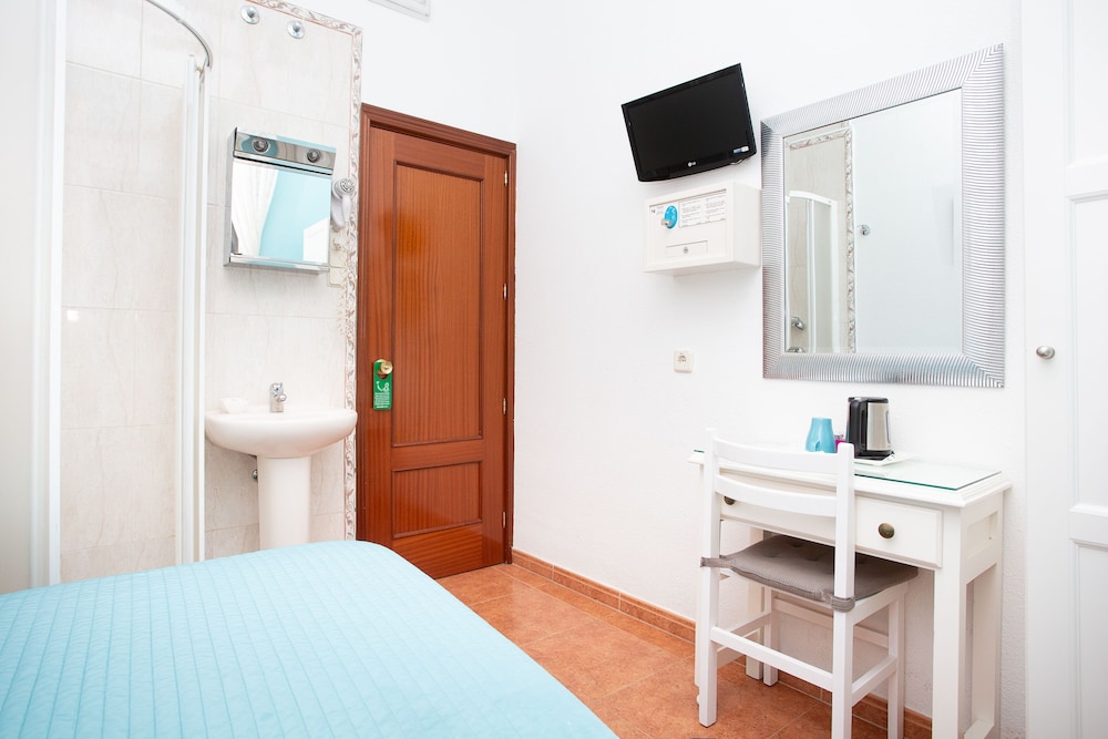 Hostal Los Alpes 32/61