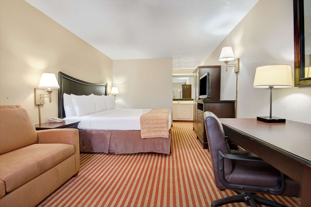 Baymont by Wyndham Nashville 28/53