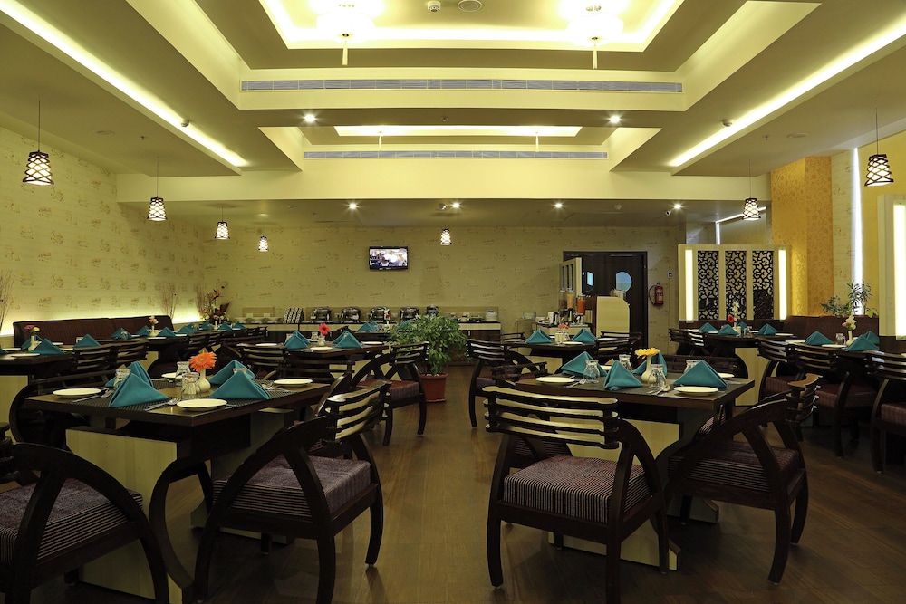 Keys Hotel Vihas 34/41