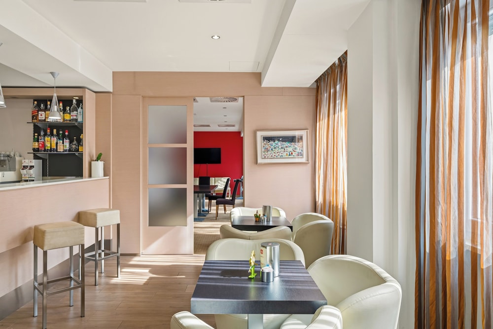 Hotel Regina 40/51