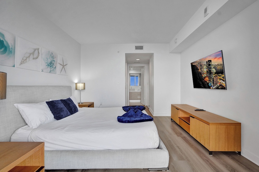 Beachwalk Elite Hotels Resorts 24/50
