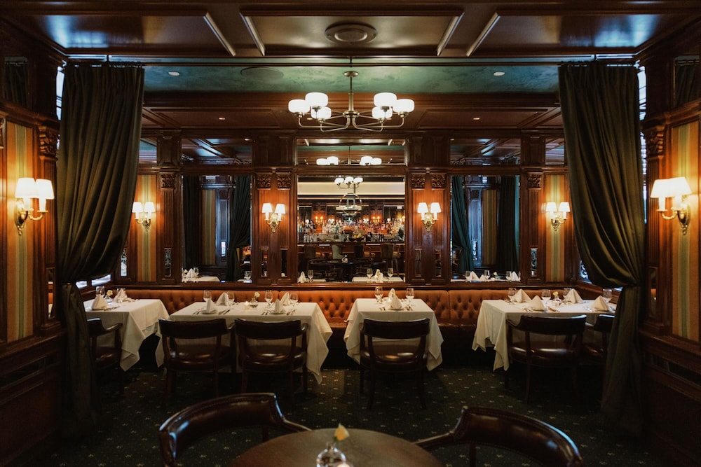 The Driskill In the Unbound Collection By Hyatt 38/50