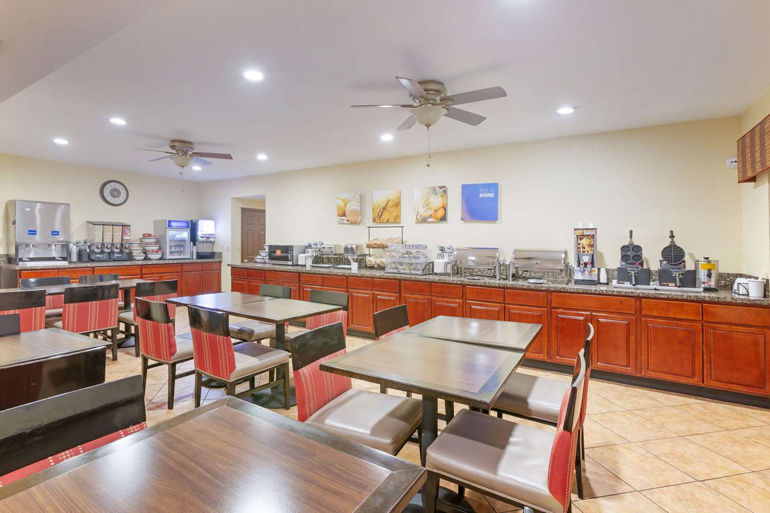 Comfort Inn Near Grand Canyon 36/50