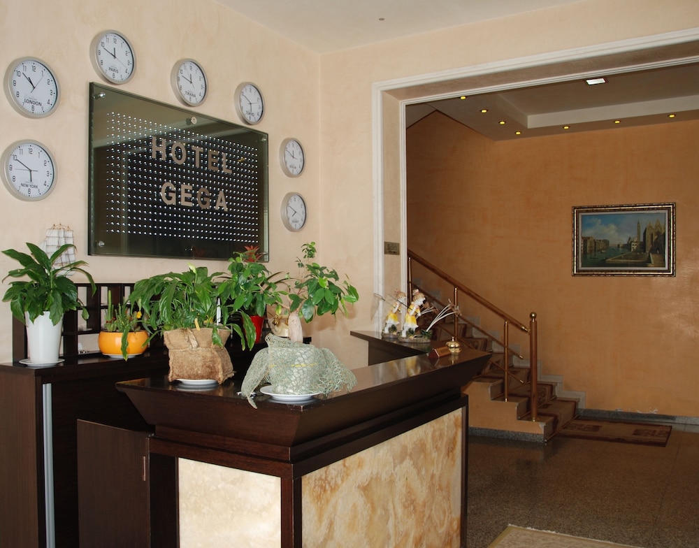 Gega Hotel 33/49