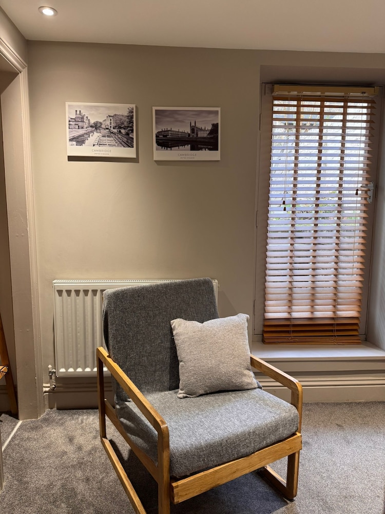 Regency Guest House 25/50