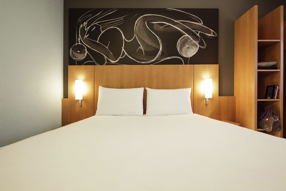 ibis Paris Gare de Lyon Ledru Rollin 12eme 24/74