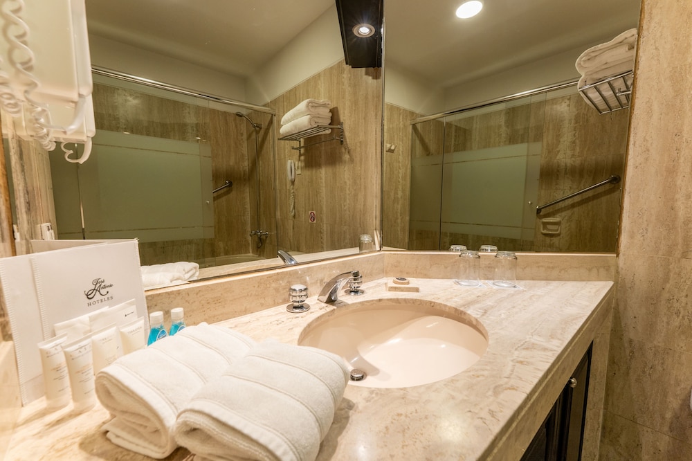 HOTEL JOSE ANTONIO 49/50