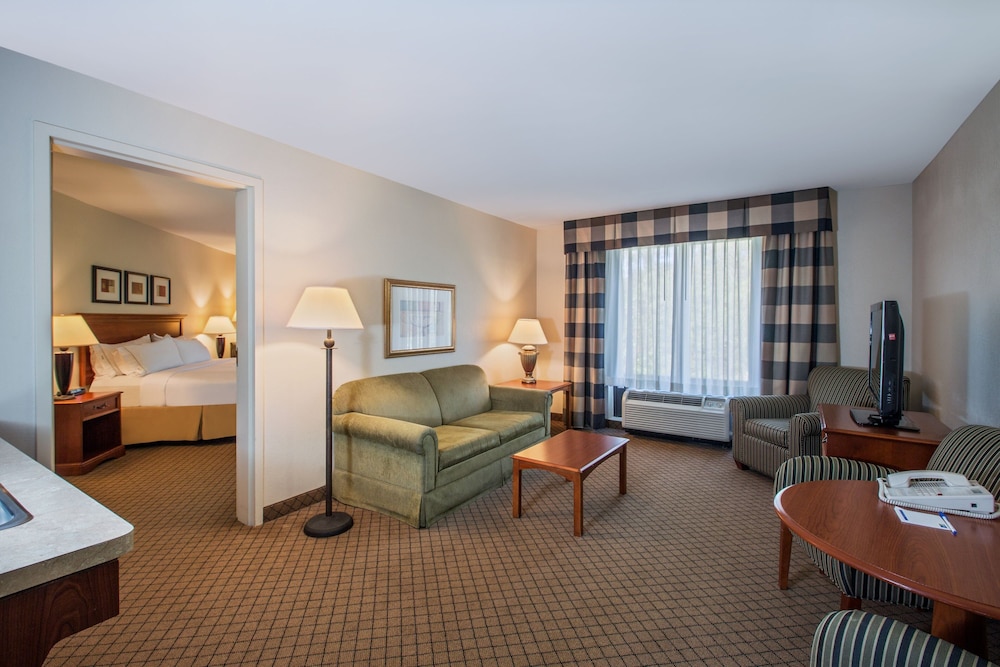 Holiday Inn Express Hotel and Suites Jackson - Flowood 53/71