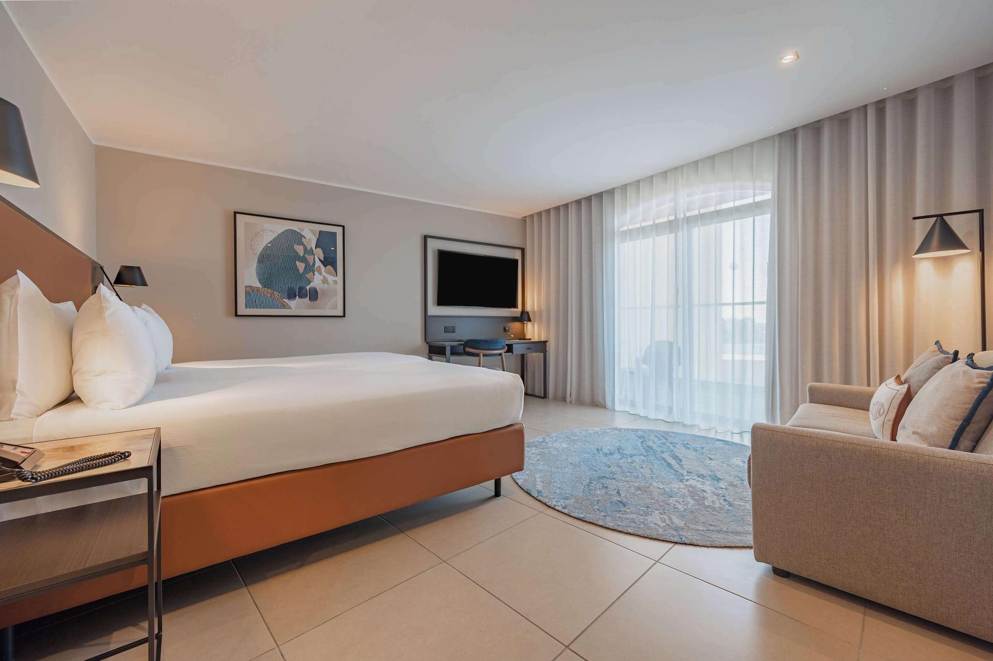 Superior, Multiple Beds, Sea View