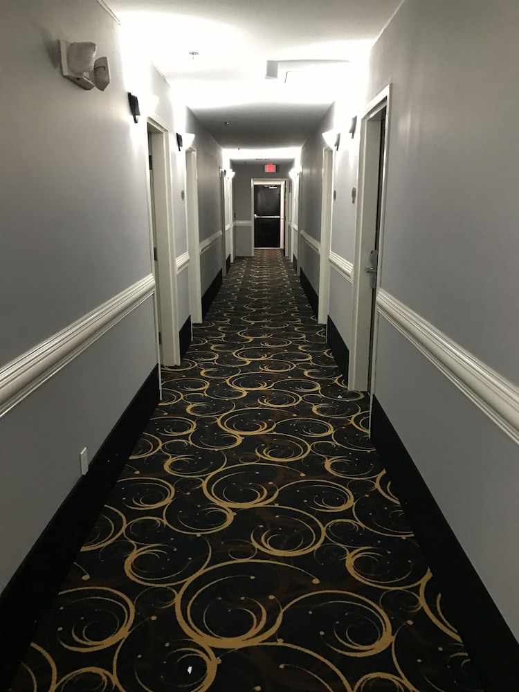Express Inn Weslaco Mercedes 6/46