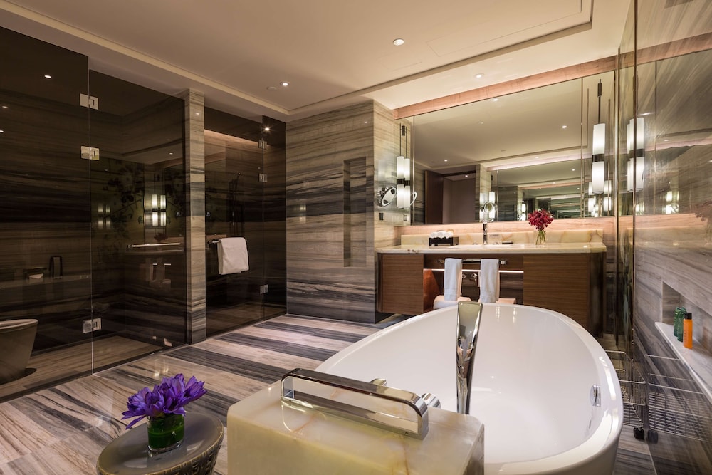 Hilton Urumqi 28/63